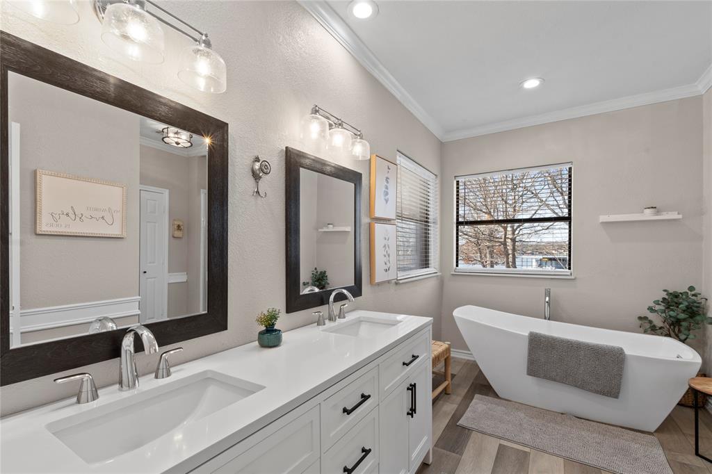 Hickory Creek Estate - Residential