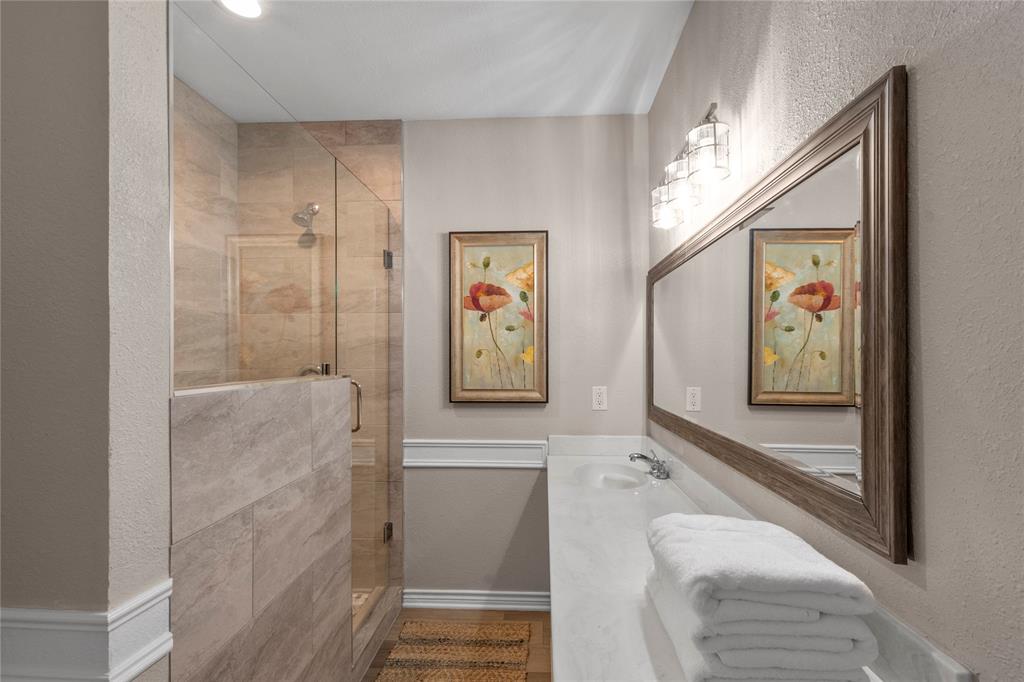 Hickory Creek Estate - Residential