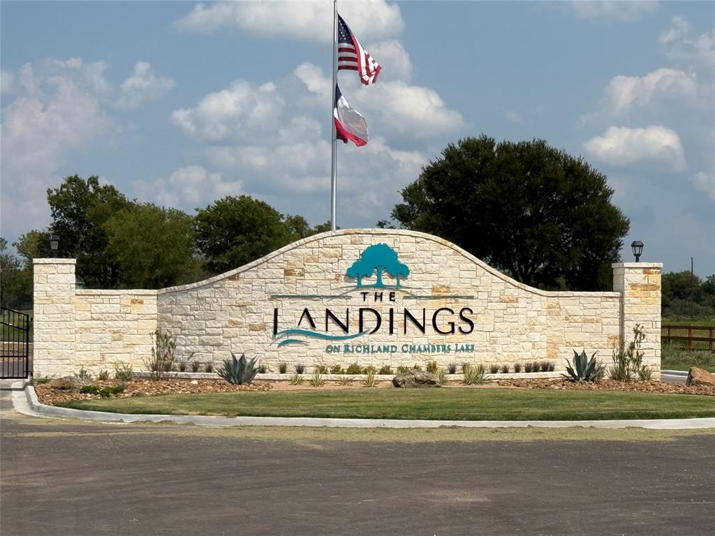 The Landings - Land