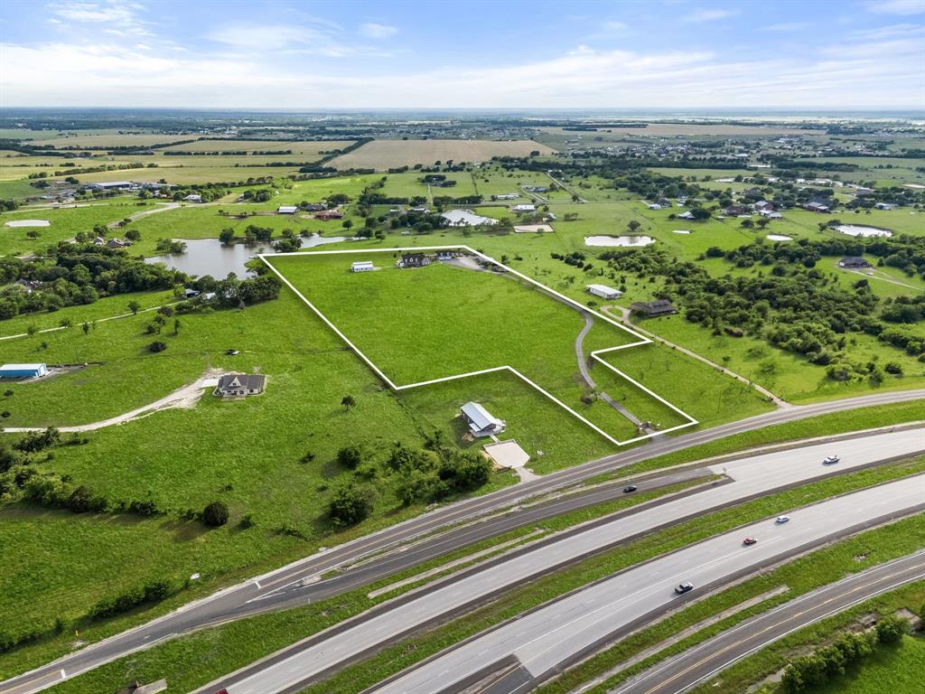 5575 W Highway 175