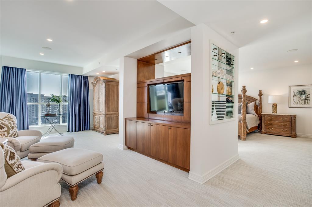 Mayfair Turtle Creek Condos - Residential