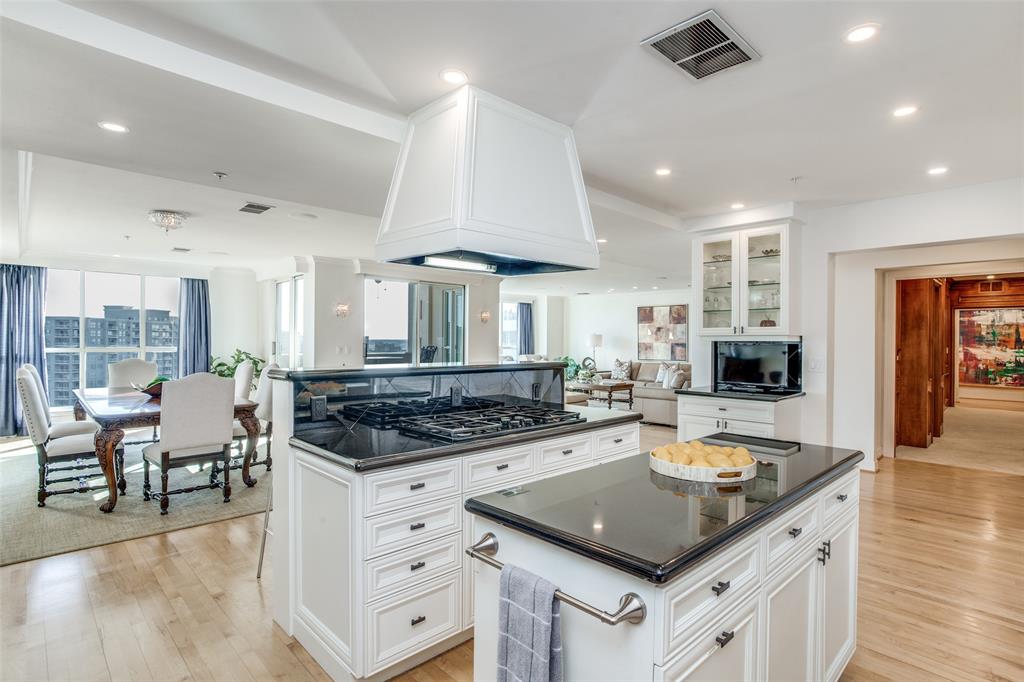 Mayfair Turtle Creek Condos - Residential