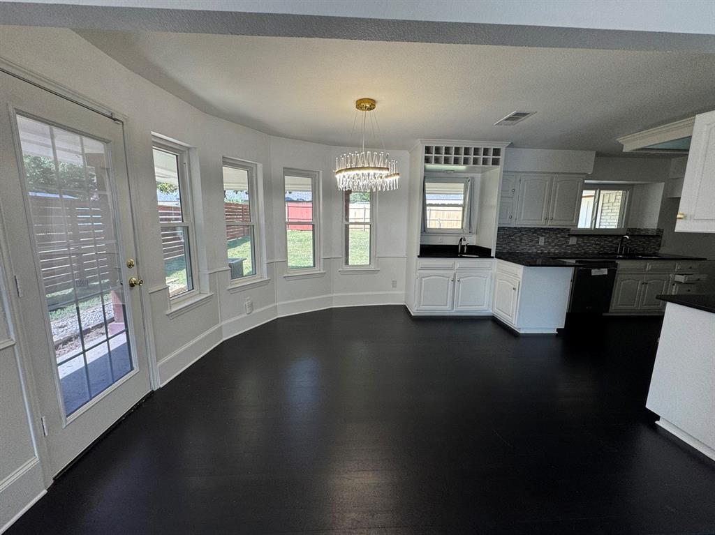 Lake Country Secret Harbour - Residential