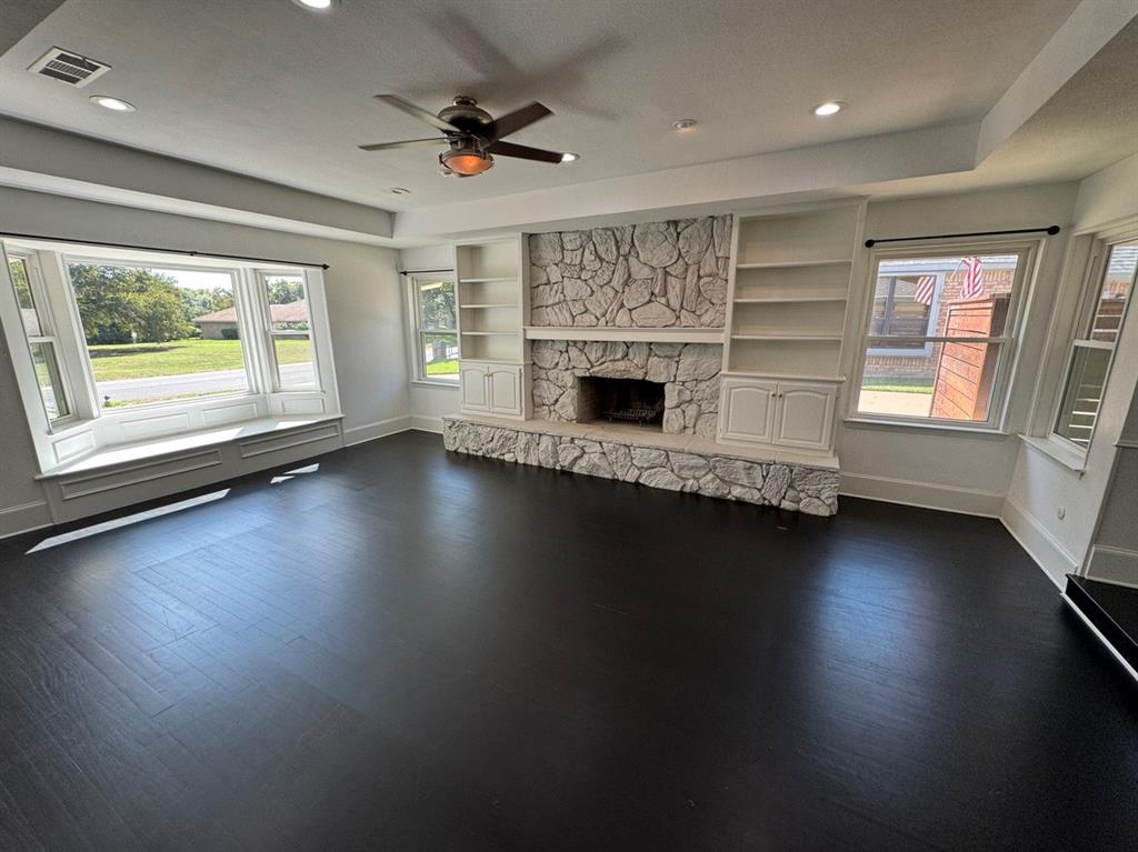 Lake Country Secret Harbour - Residential