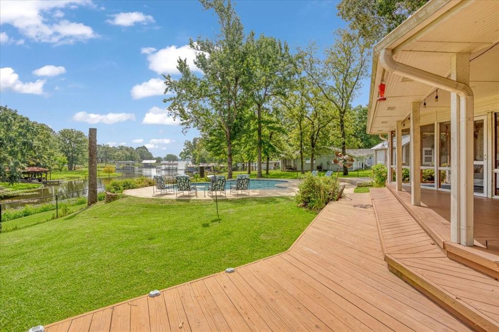 Peninsula Point - Residential