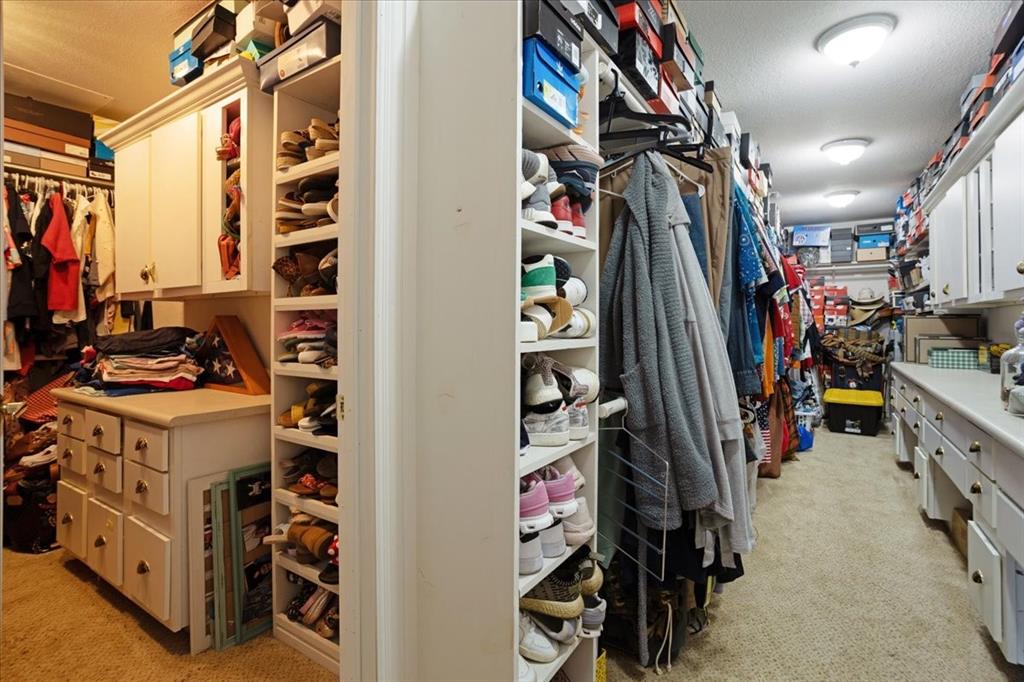 Peninsula Point - Residential