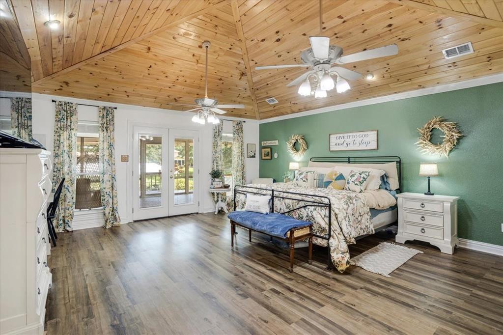 Peninsula Point - Residential