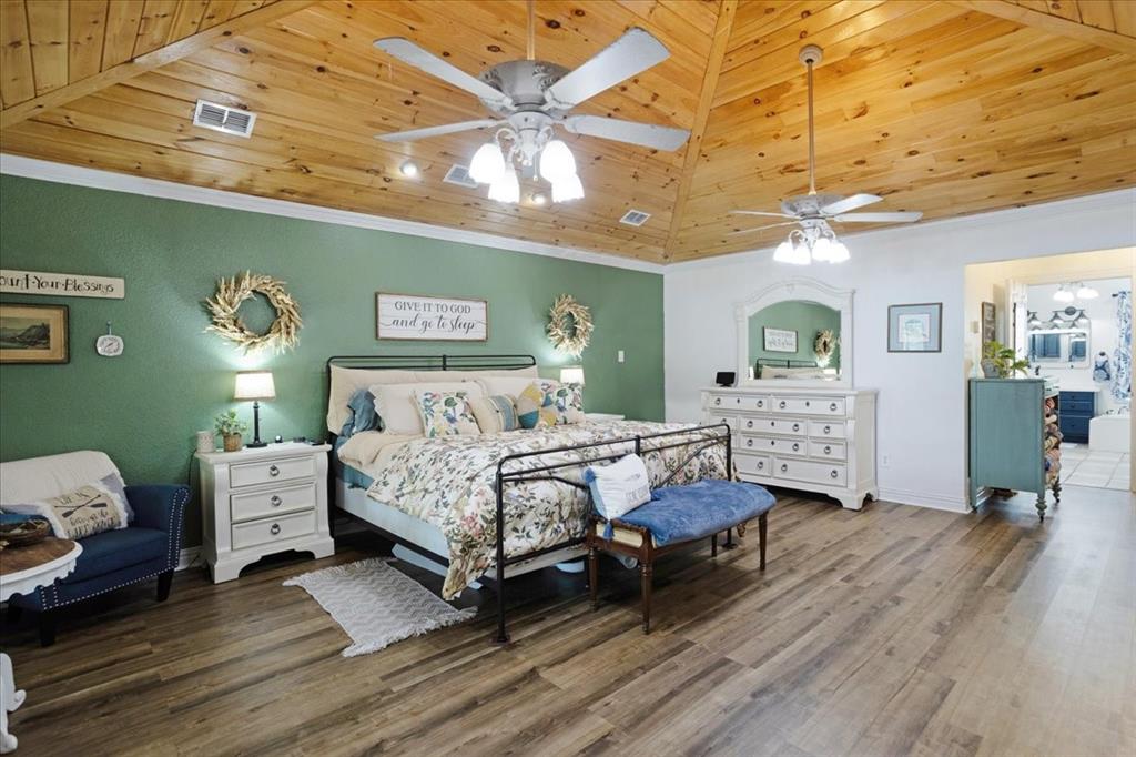 Peninsula Point - Residential