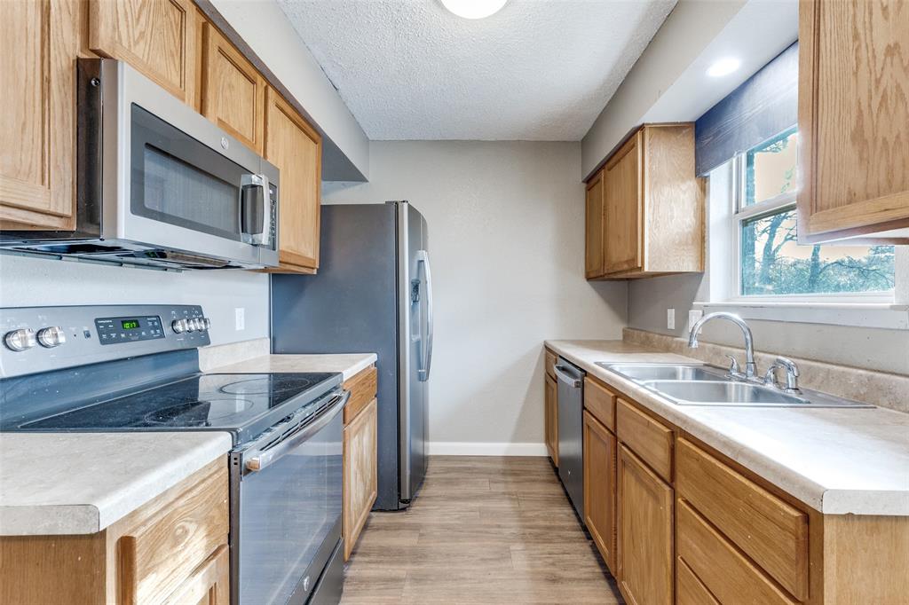 Lake Crest Park Add - Residential