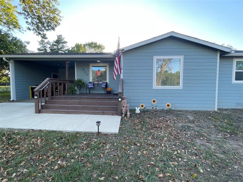 WHISPERING OAKS - Residential