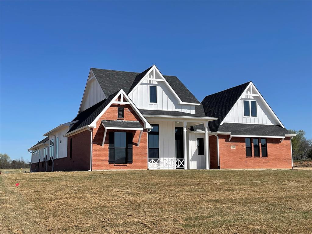 1083 Dixie Estates Way