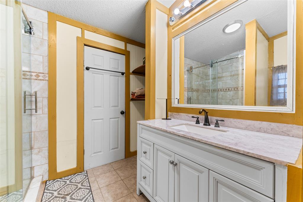 Lake Shadow - Residential