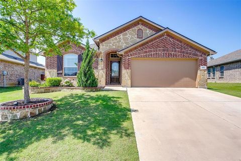 378 Coral Vine Lane Burleson TX 76028