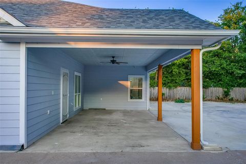 A home in Duncanville