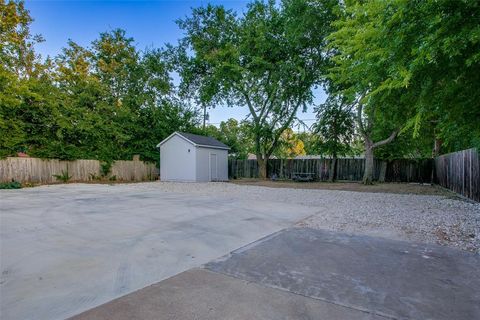 A home in Duncanville