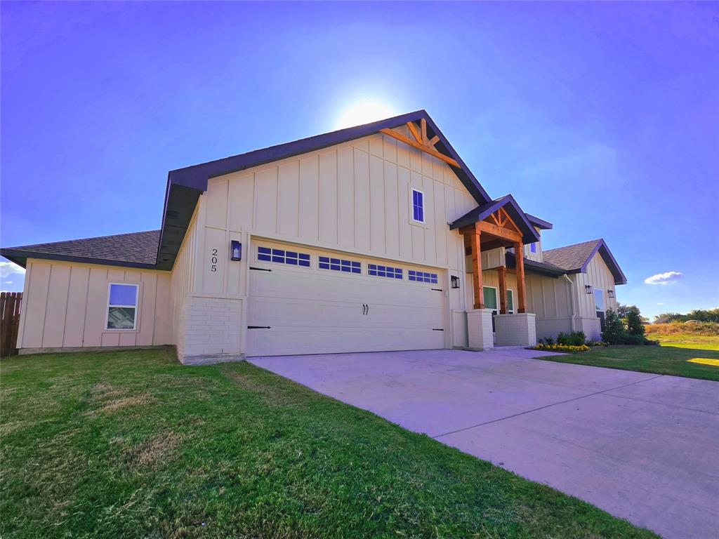 205 High Ridge Court