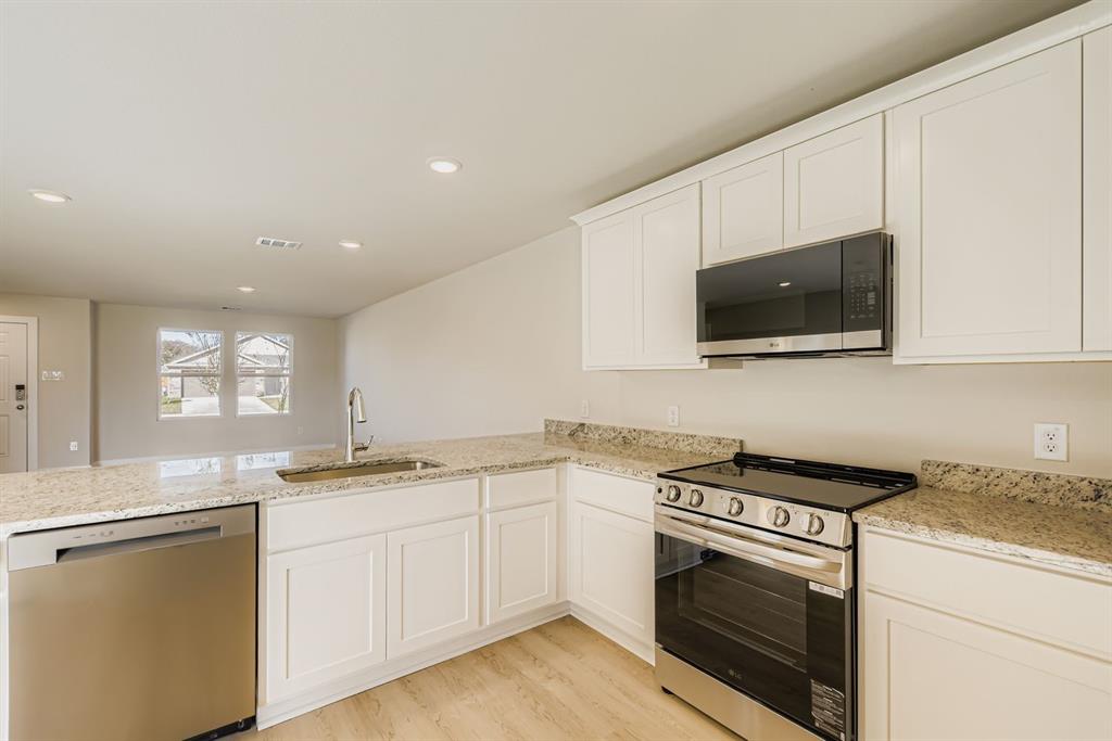 Middlefield Village - Residential