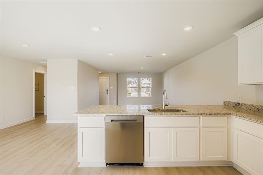 Middlefield Village - Residential