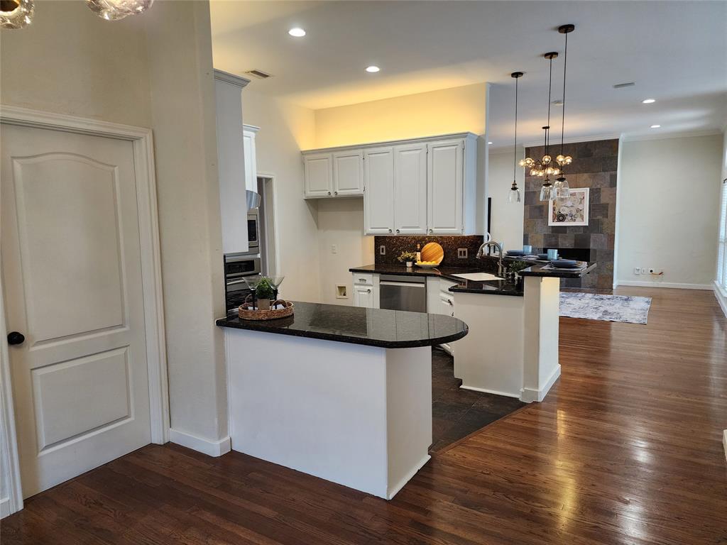 Crossing At Colleyville - Residential