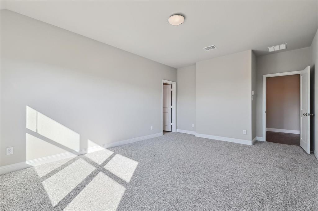 Anna Capri - Residential