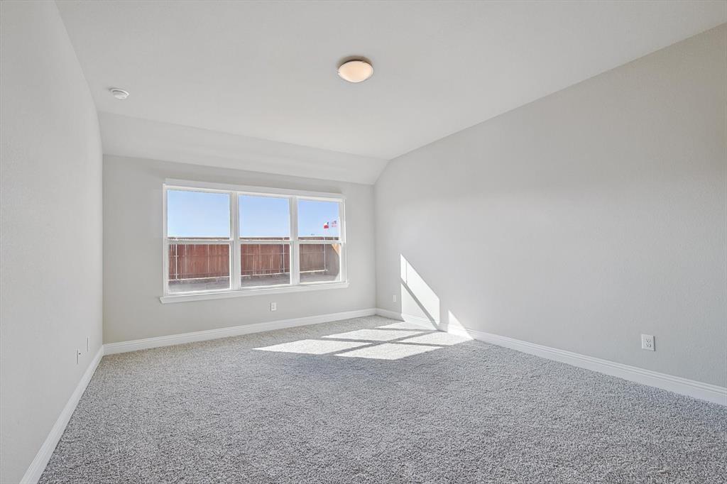 Anna Capri - Residential