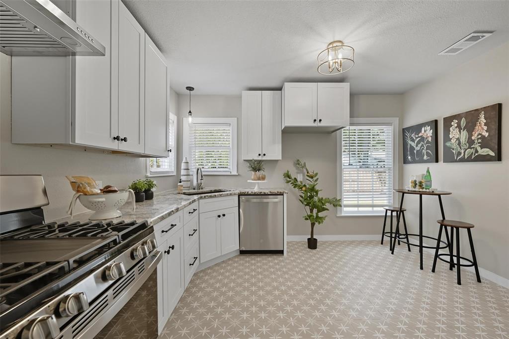 Bush Garland Add - Residential