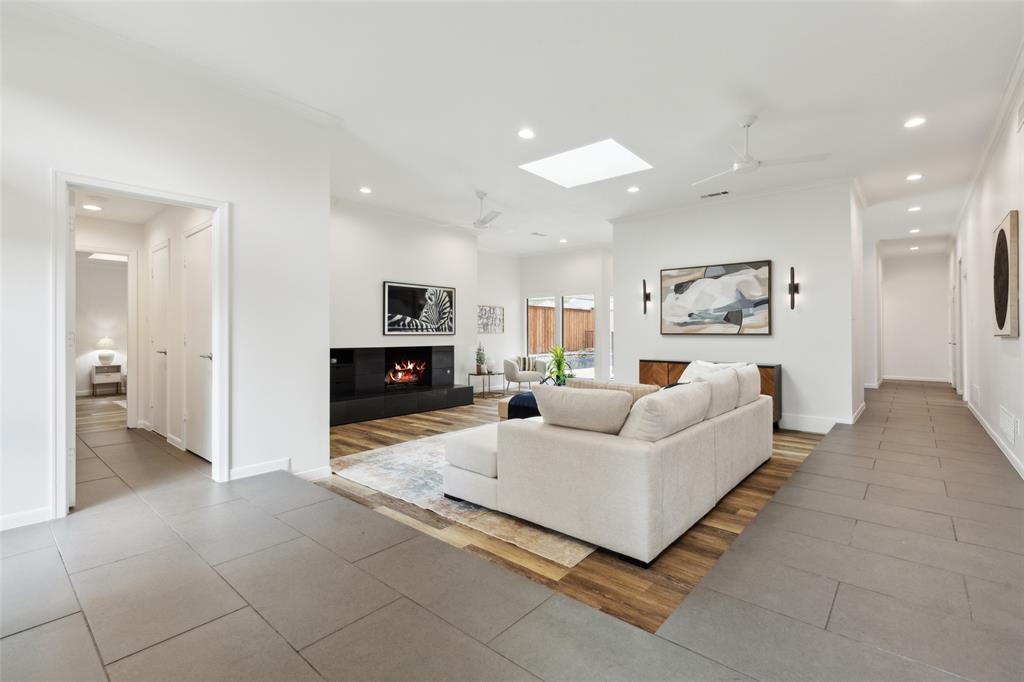 Prestonwood West Sec One Ph Two - Residential