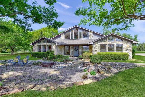211 Melrose Circle Denison TX 75020