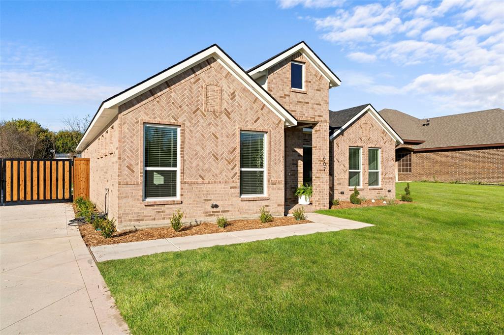 Lindell Estates - Residential