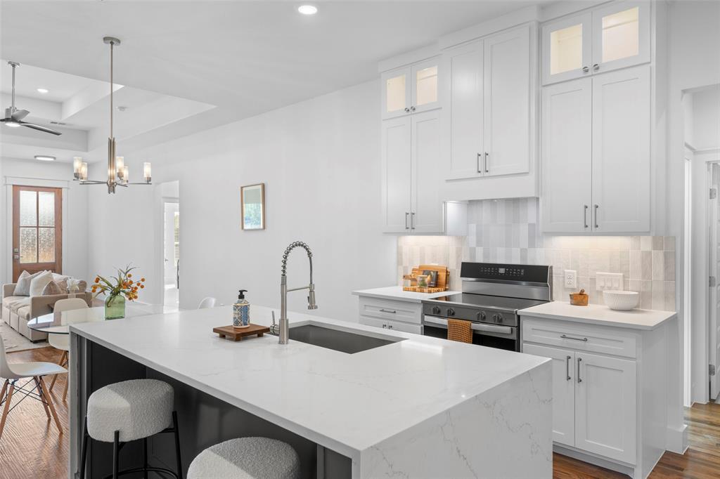 Lindell Estates - Residential