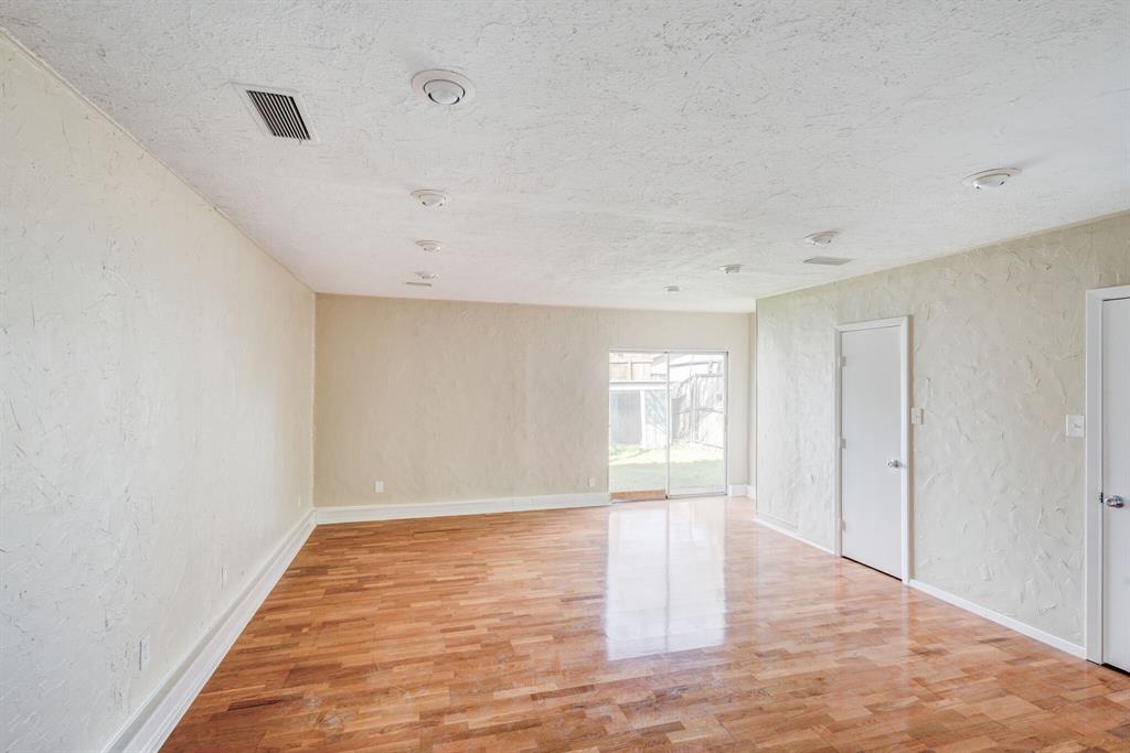 Rollingwood Estates - Residential