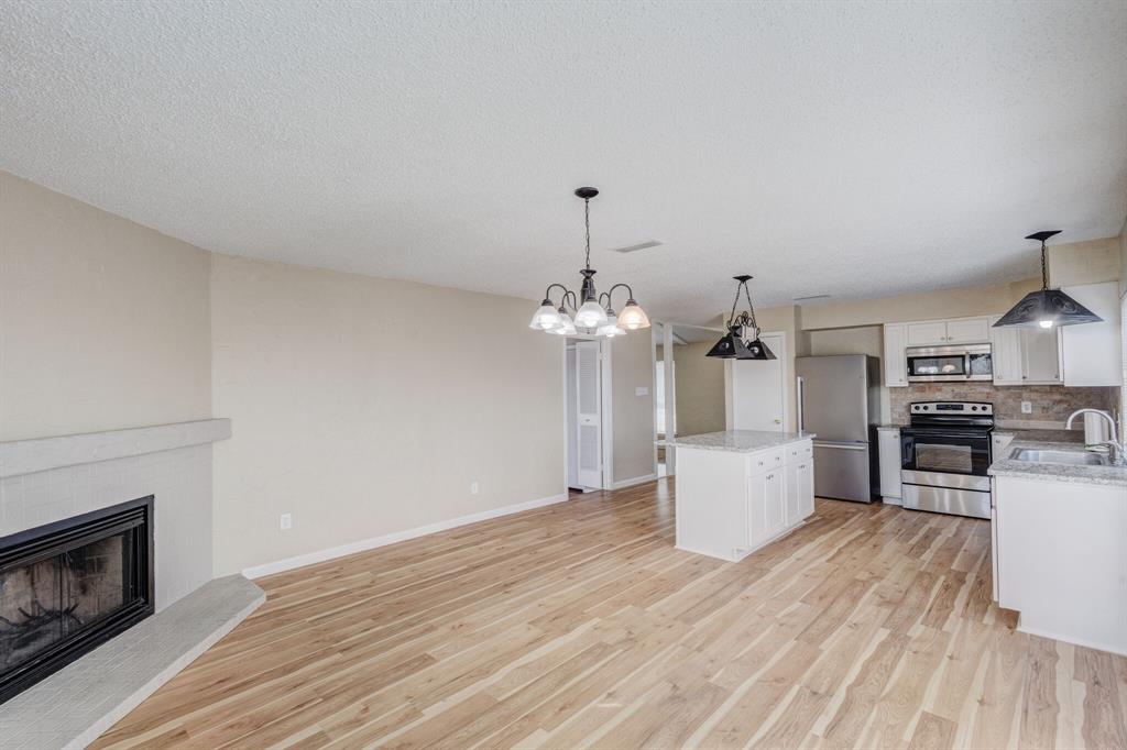 Rollingwood Estates - Residential