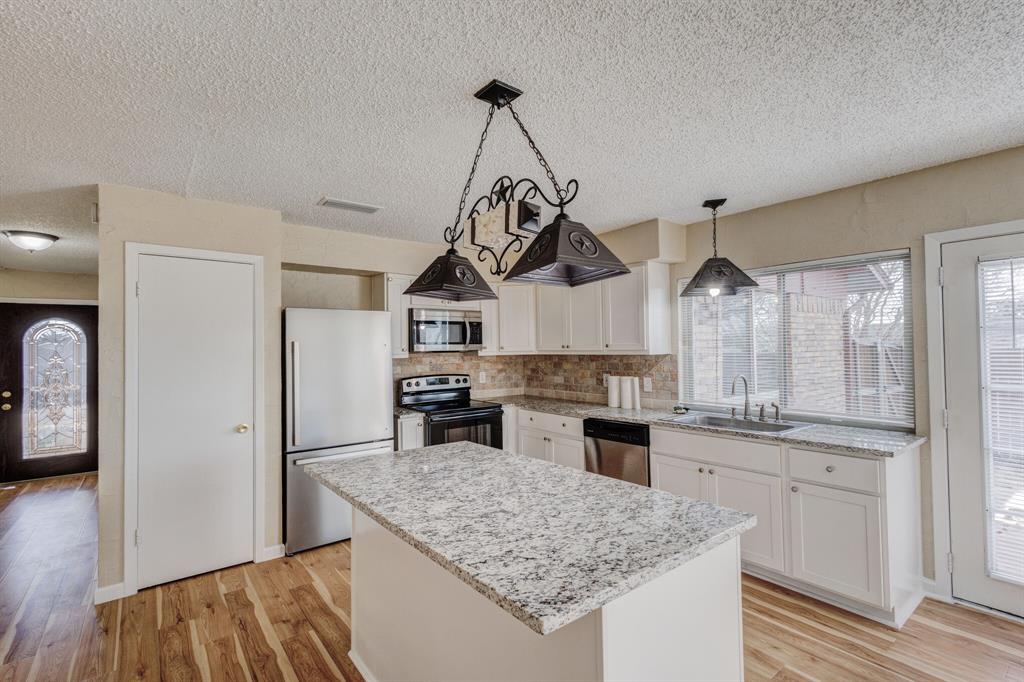 Rollingwood Estates - Residential