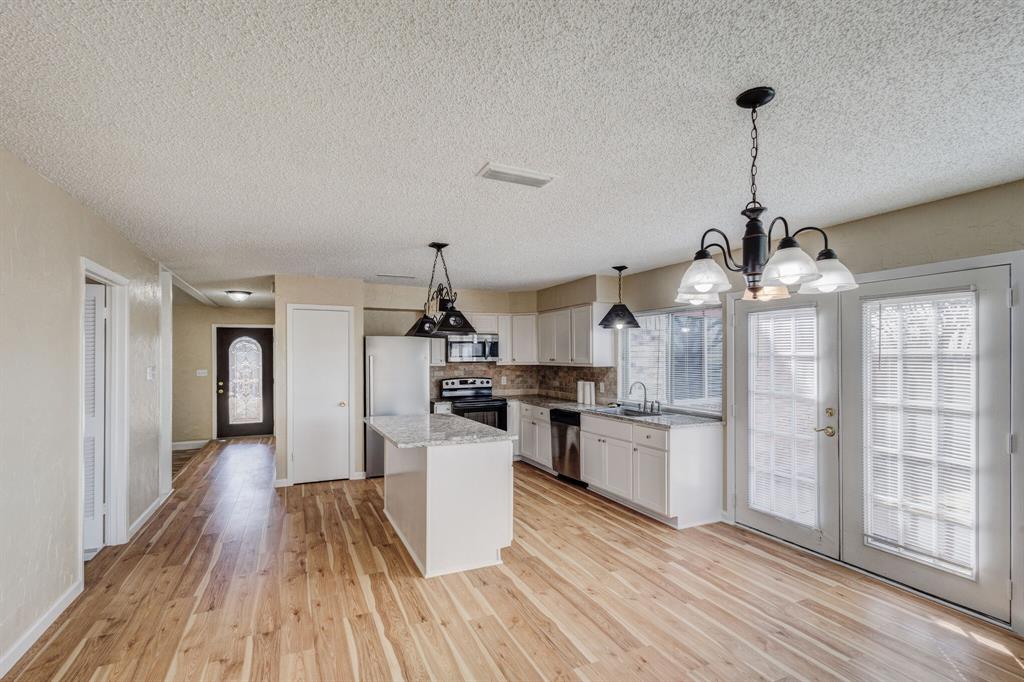 Rollingwood Estates - Residential