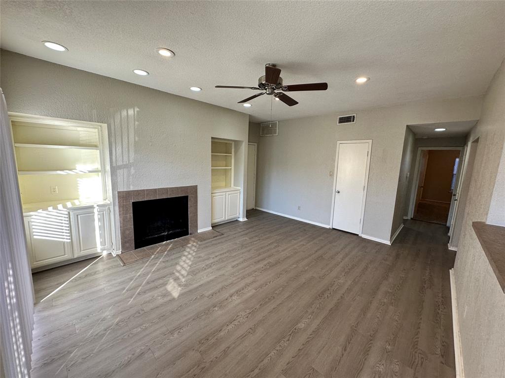 The Lodge Of Granbury - Residential Lease