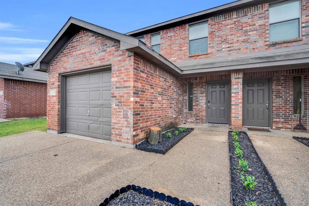 View Arlington, TX 76012 multi-family property