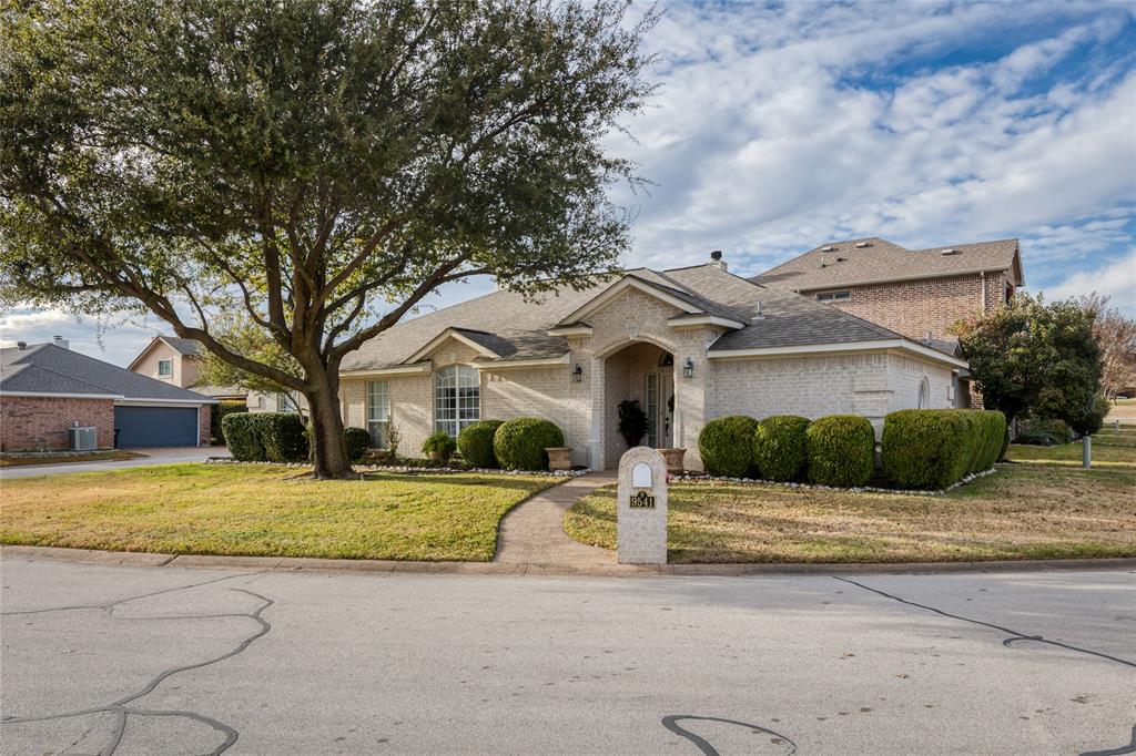 9541 Fair Haven Street