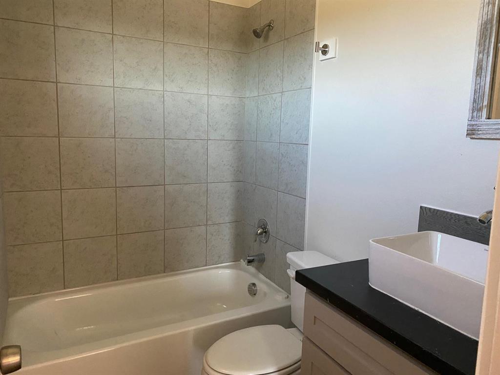 Unit 7A - Residential