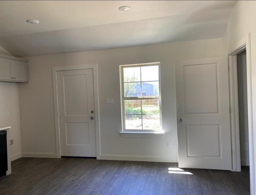 Unit 7A - Residential