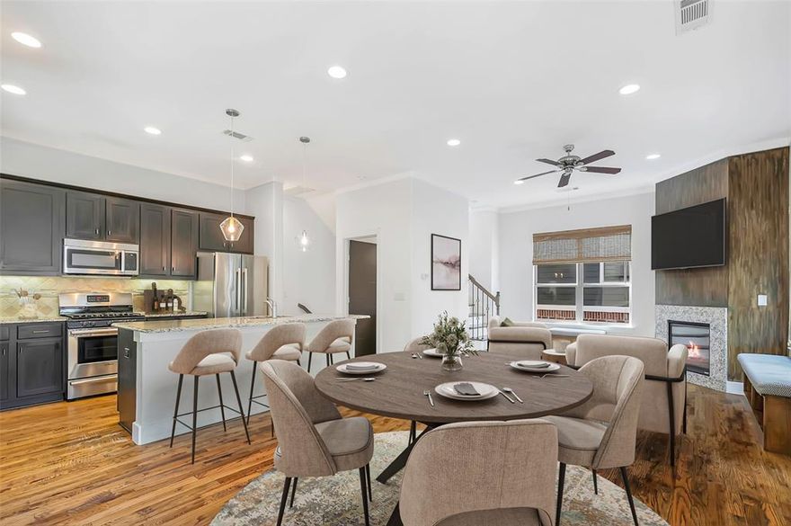 This stunning end-unit condo in the heart of Lower Greenville combines abundant natural light, added privacy, and thoughtful upgrades with unbeatable walkability to restaurants, cafés, and shops. You'll love the private rooftop patio, a floor-to-ceiling built-in bookcase with additional custom cabinetry and seating, premium Container Store shelving in the closets and garage, and a striking gas fireplace with a wood-grain accent wall. Recent updates provide peace of mind—new garage door assembly (Sept. 2025), Bosch ice maker in fridge (Dec. 2023), and upgraded HVAC controls for more efficient comfort, and it comes with the refrigerator, so there's one less thing for you to move. With its mix of style, storage, and prime location, this home offers a rare opportunity to enjoy both convenience and privacy in one of Dallas’s most vibrant neighborhoods. Note: this is technically a condo and not a townhome, and will require the use of the condo contract. *Buyers may be eligible for a lender credit of 1% of their loan amount. Reach out to listing agent for more details!*