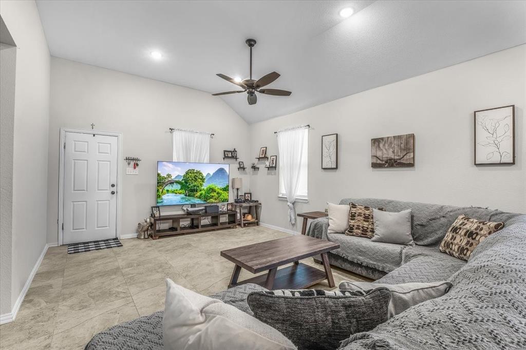 Canyon Creek III - Residential