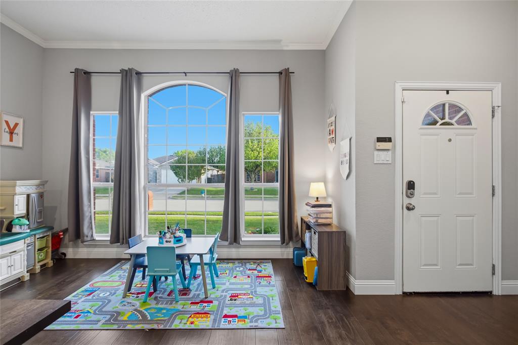 2017 Waterview Drive