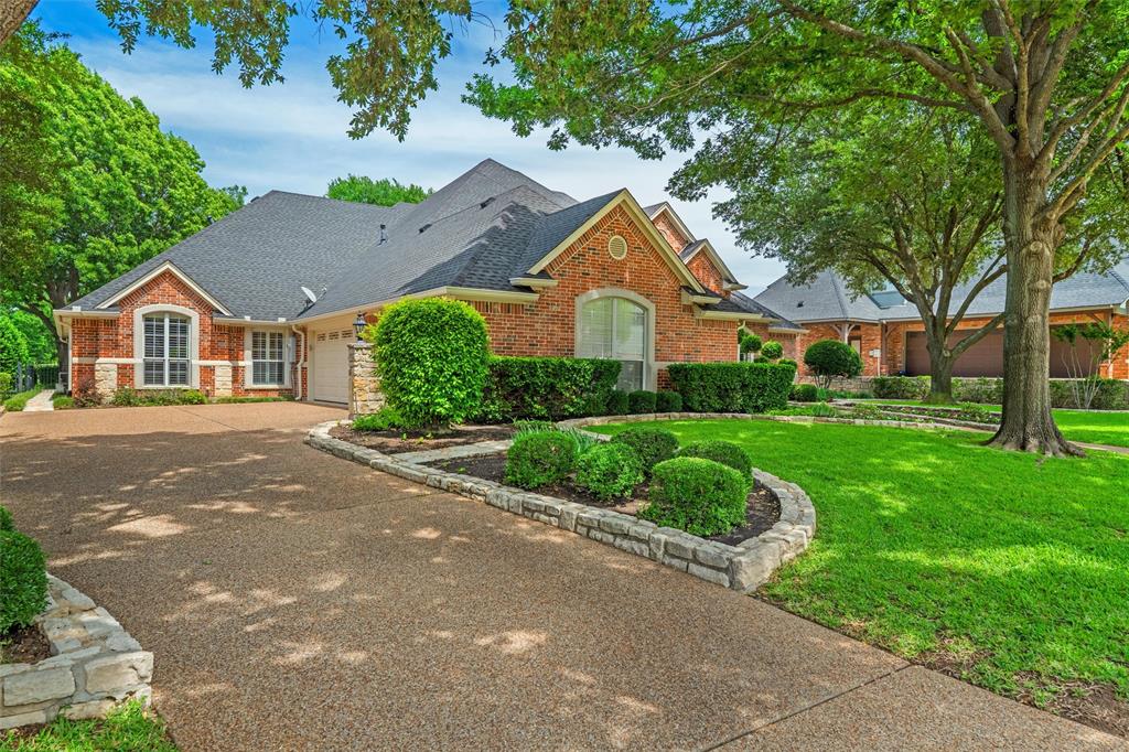 912 Walnut Falls Circle