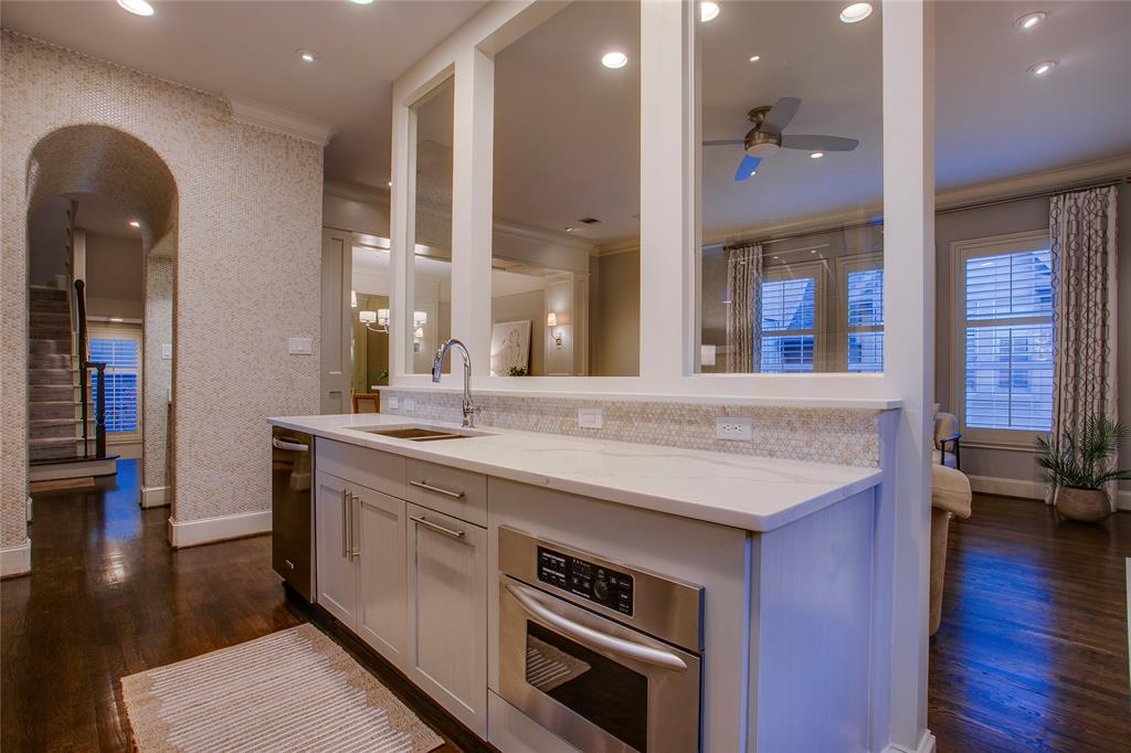 FORESITE 8 - Residential