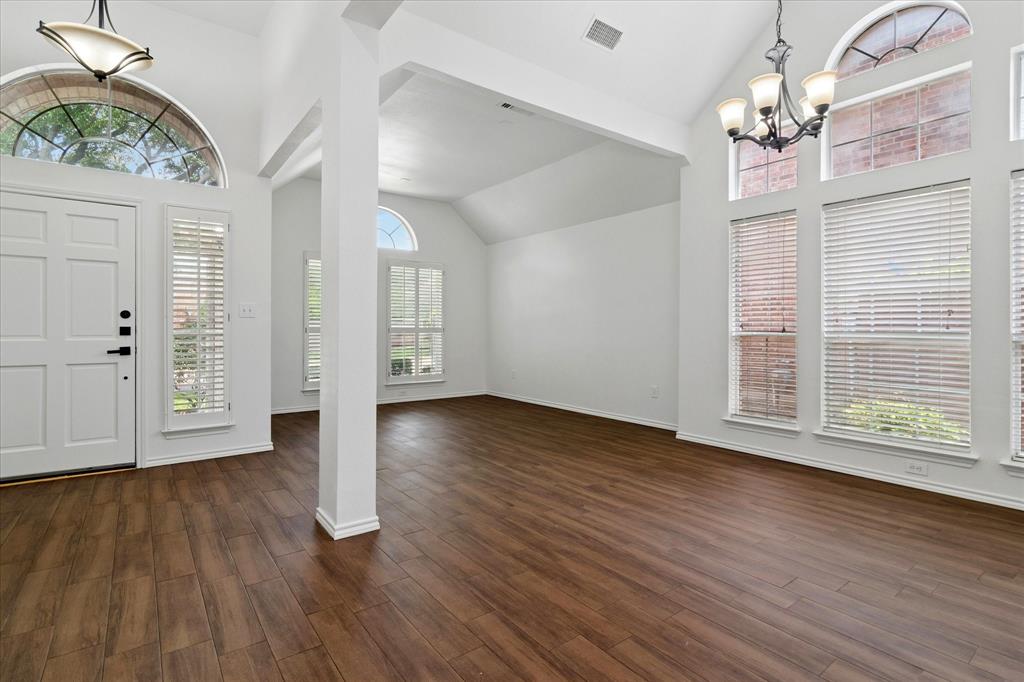 8402 Falconet Circle