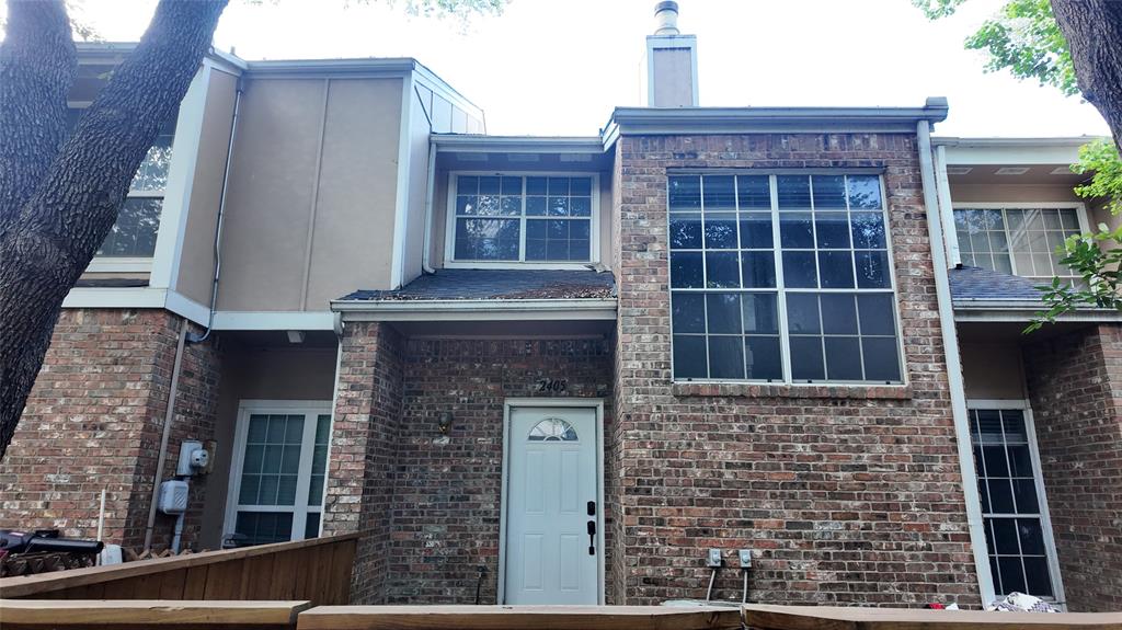 2405 Northlake Court