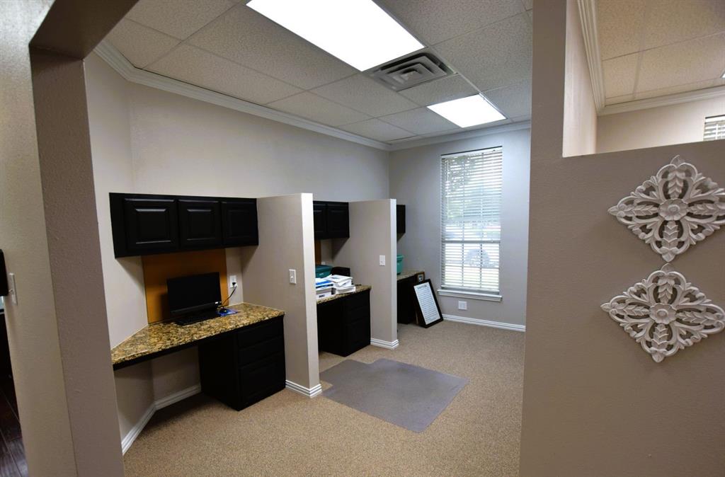 Wilshire Square Add - Commercial Sale