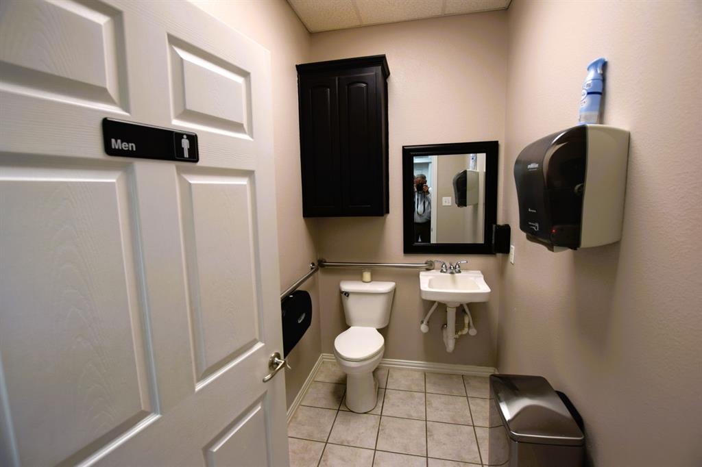 Wilshire Square Add - Commercial Sale