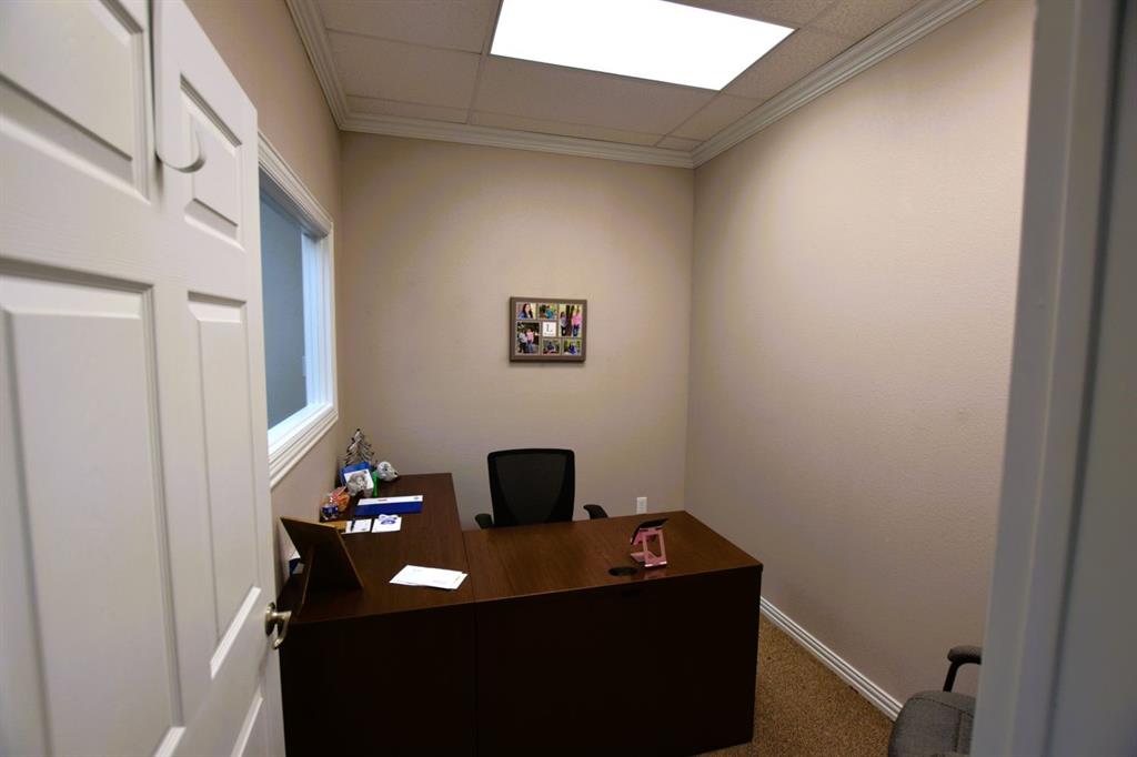 Wilshire Square Add - Commercial Sale