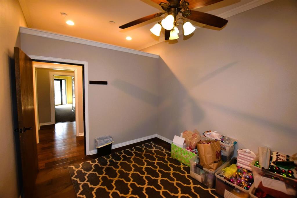 Wilshire Square Add - Commercial Sale